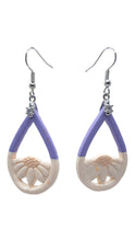 Load image into Gallery viewer, Daisy Drop Earrings